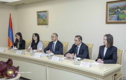 ԱՄՆ Մերձավոր Արևելքի Հարավային Ասիայի ռազմավարական հետազոտությունների (NESA) կենտրոնի ղեկավար և դասախոսական կազմի ներկայացուցիչները՝ ՀՀ քննչական կոմիտեում․ վերապատրաստման ոլորտում համագործակցության պայմանավորվածություններ են ձեռք բերվել